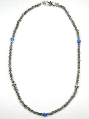 Small labradorite and Swarovski necklace